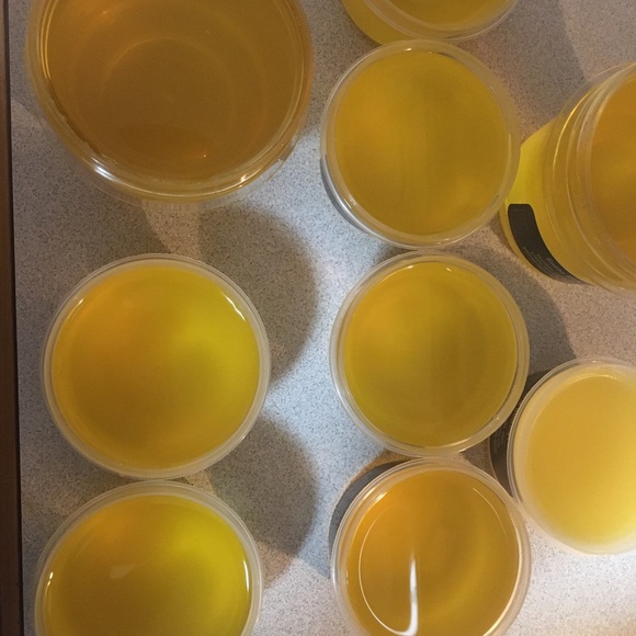 FRESHLY MADE 11/08/2025 🛍❤️MIRACLE HEALING BALM ❤️BEST IN BEAUTY POSH PICK!! - Picture 9 of 14